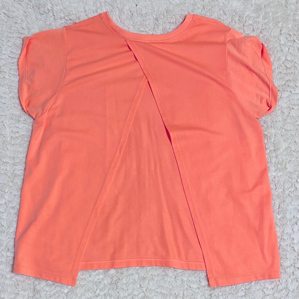 Fabletics Workout Top - Picture 4 of 6